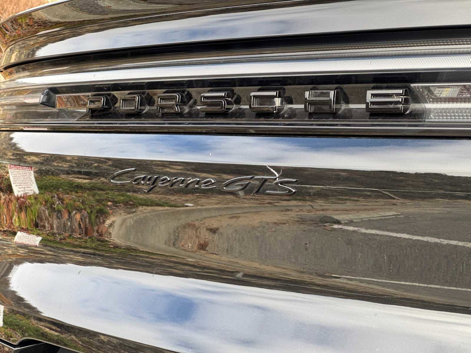 Certified 2025 Porsche Cayenne GTS image 29