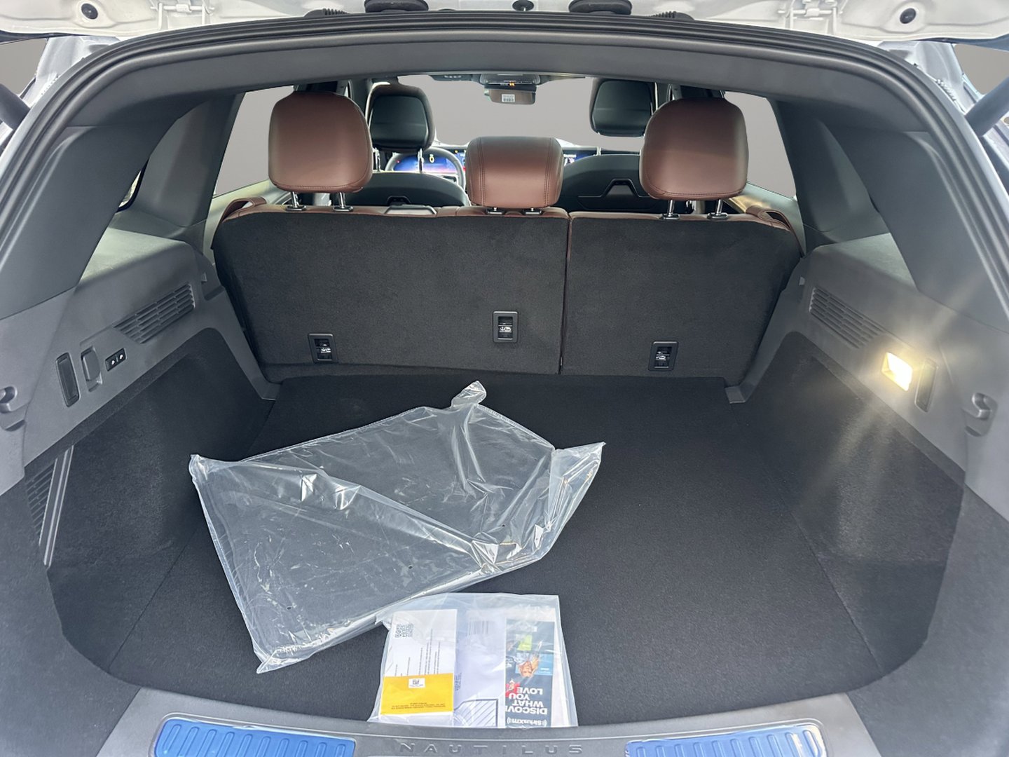 New 2026 Lincoln Nautilus Reserve image 7