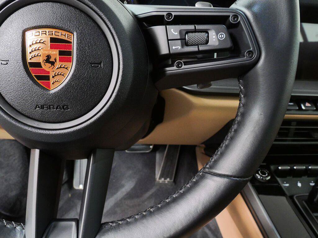 Certified 2020 Porsche 911 Carrera S RWD image 11
