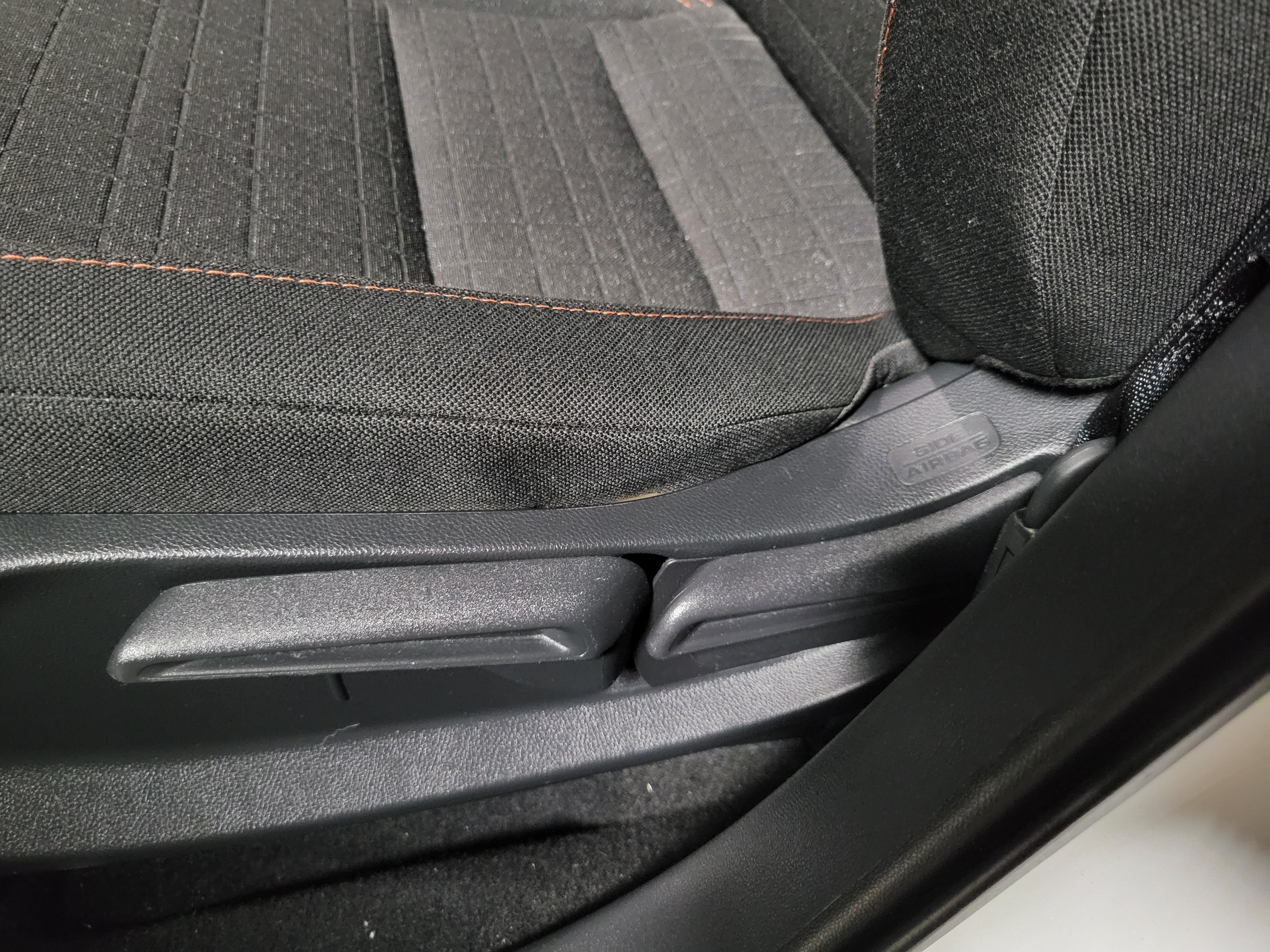 Used 2025 Honda HR-V Sport image 21