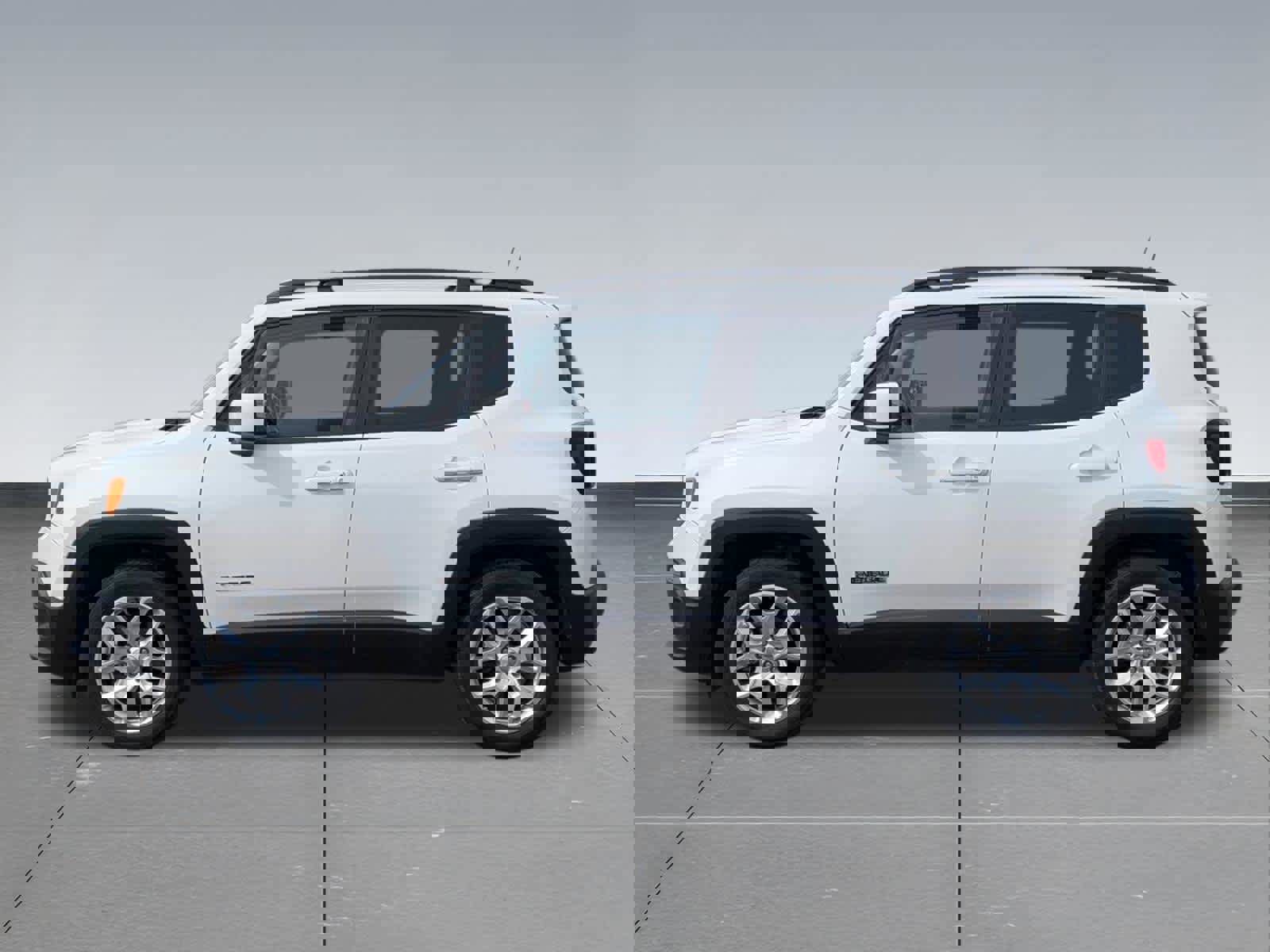 Used 2018 Jeep Renegade Latitude image 2