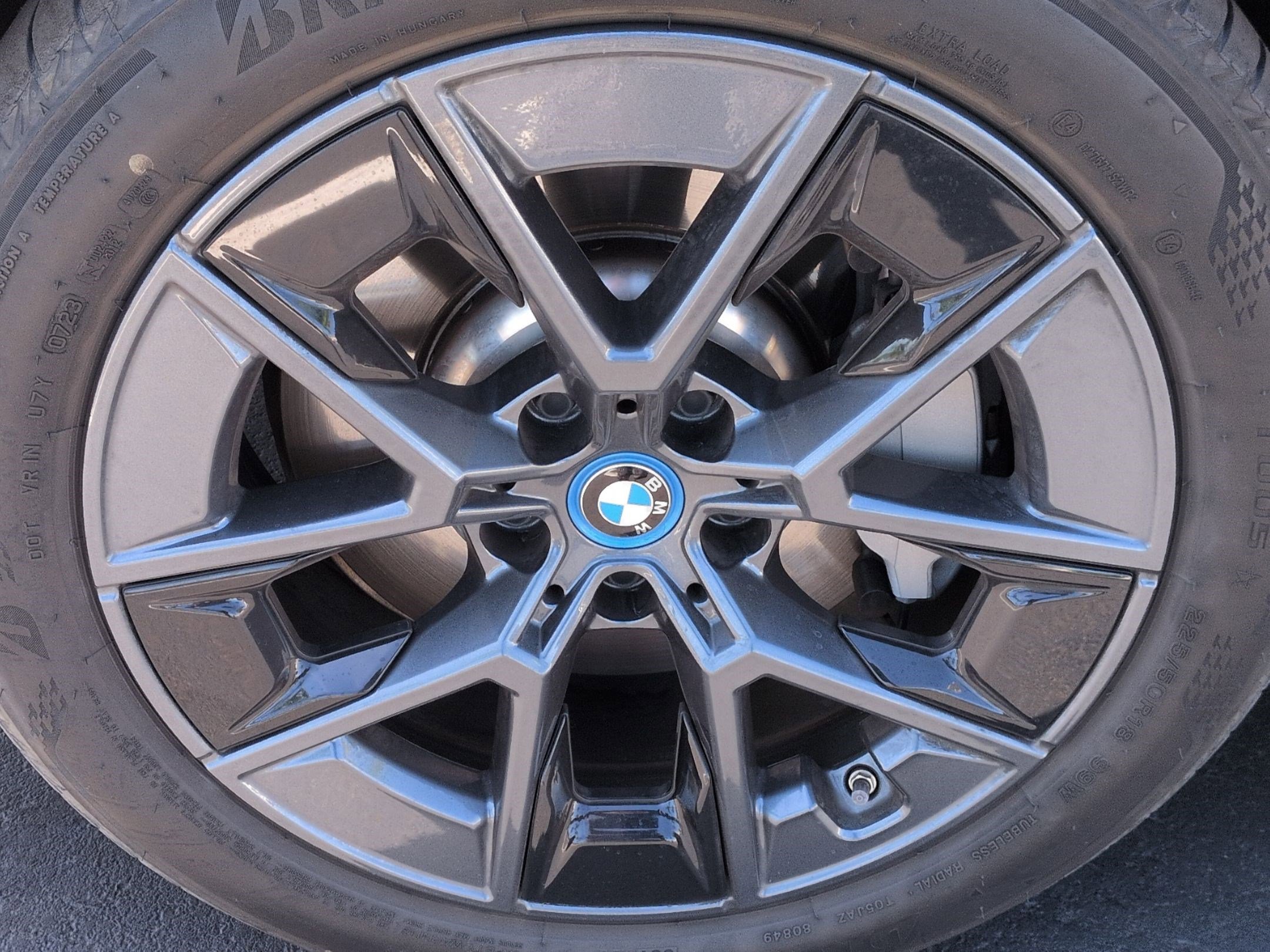 Certified 2023 BMW i4 eDrive35 w/ Premium Package image 13