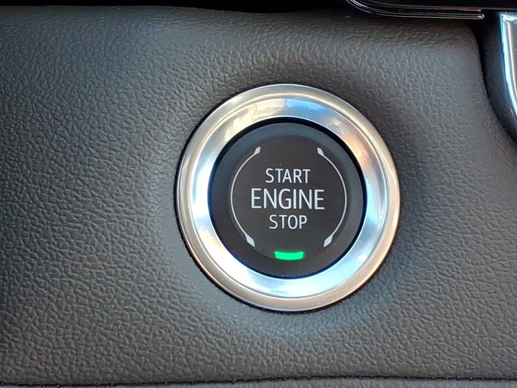 Used 2024 Chevrolet Colorado ZR2 w/ ZR2 Convenience Package III AWD/4WD image 24