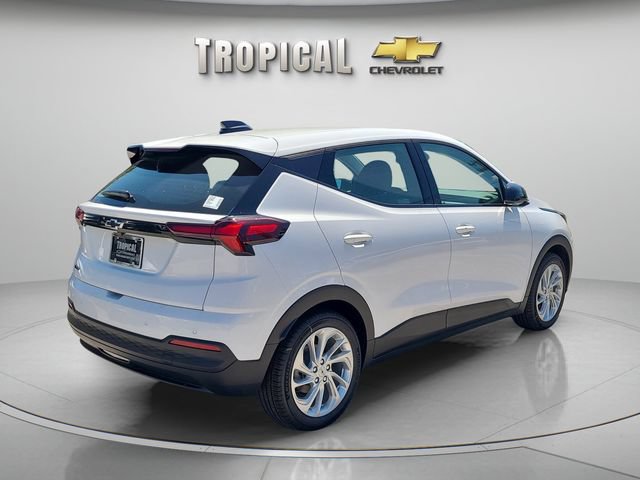 New 2027 Chevrolet Bolt LT w/ Comfort Package FWD image 3