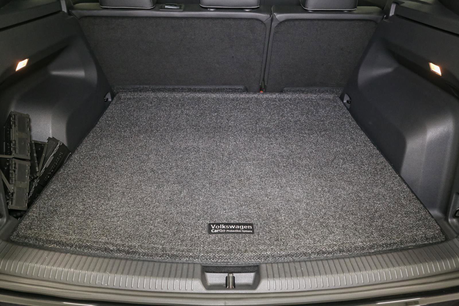 Certified 2020 Volkswagen Atlas Cross Sport SEL image 14