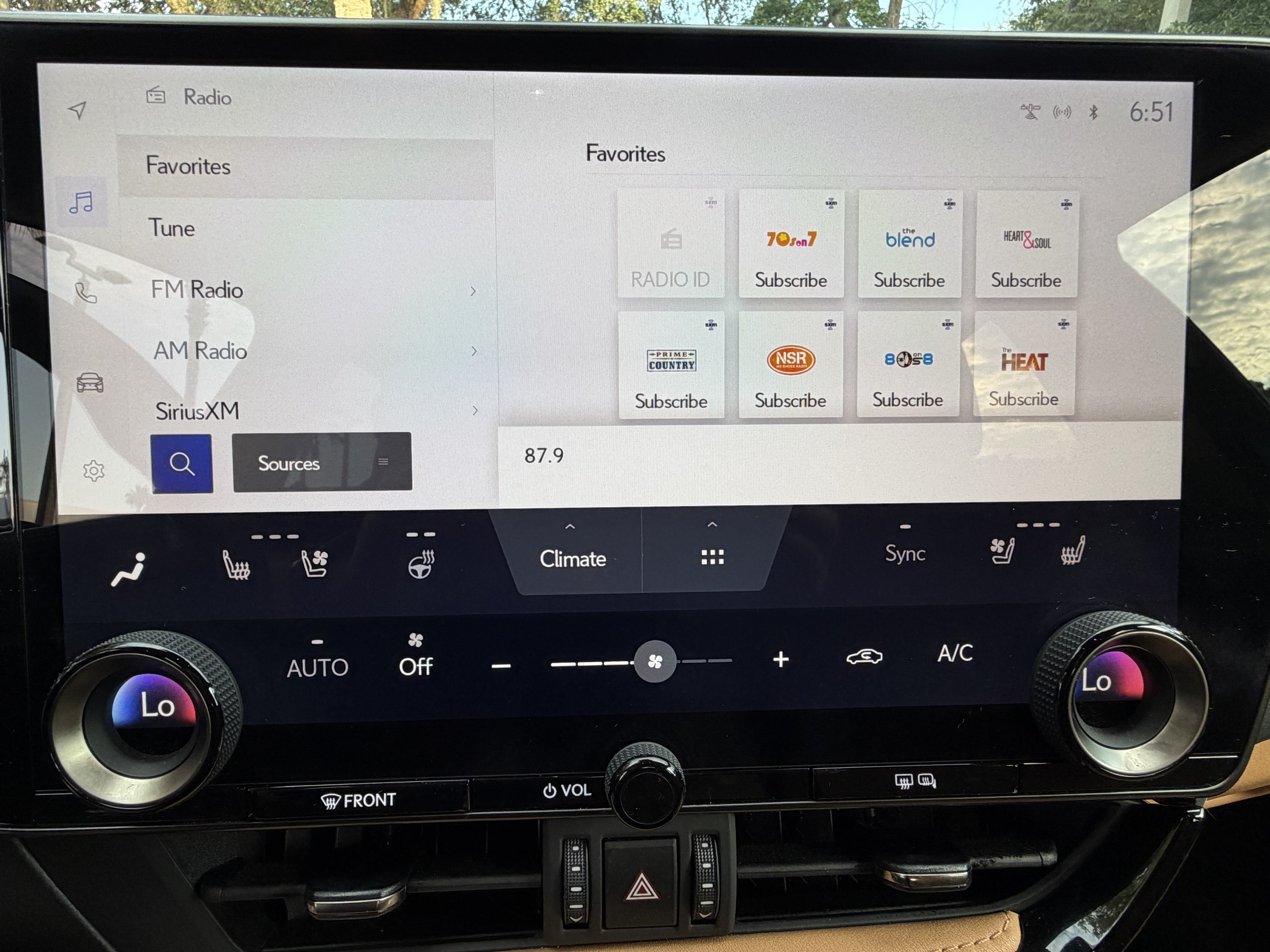 Certified 2025 Lexus NX 250 FWD w/ Premium Package image 23