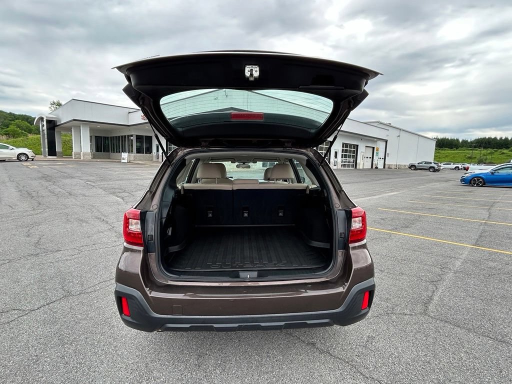 Used 2019 Subaru Outback 2.5i AWD/4WD image 44