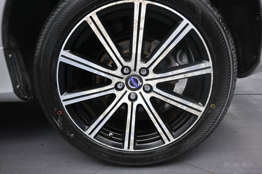 Used 2015 Volvo XC60 T6 Premier Plus AWD/4WD image 9