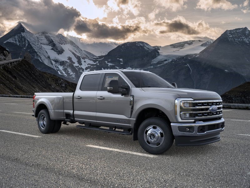 New 2026 Ford F350 XLT w/ XLT Premium Package AWD/4WD image 7