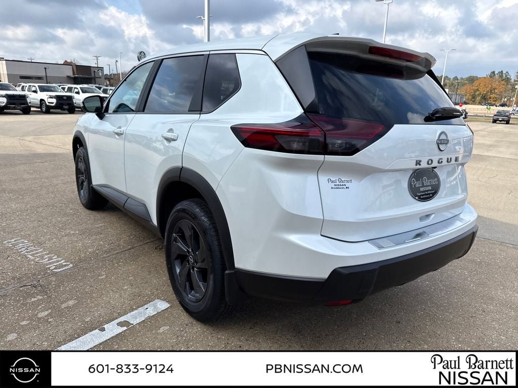 New 2026 Nissan Rogue SV w/ Cold Weather Package video 3