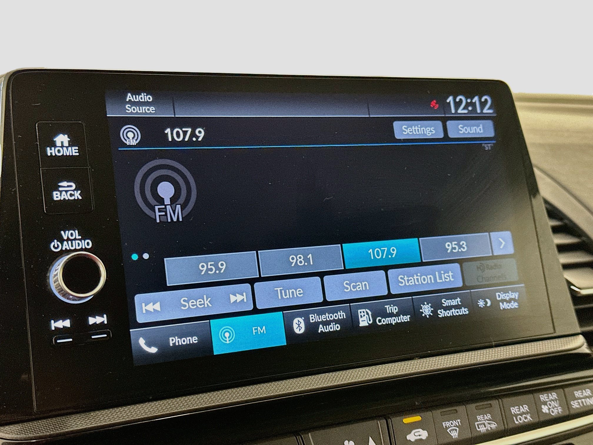 Used 2025 Honda Odyssey EX-L image 21