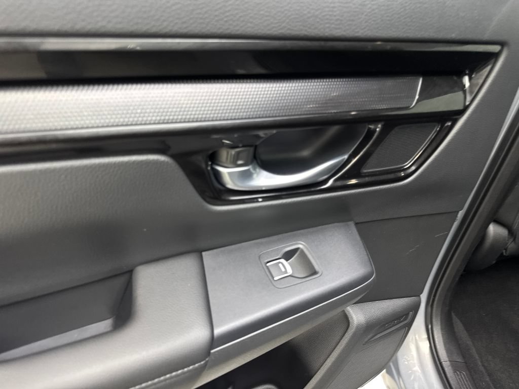 Used 2025 Honda CR-V EX-L image 39