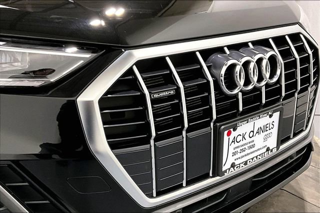 Certified 2025 Audi Q3 2.0T Premium w/ Convenience Package image 29