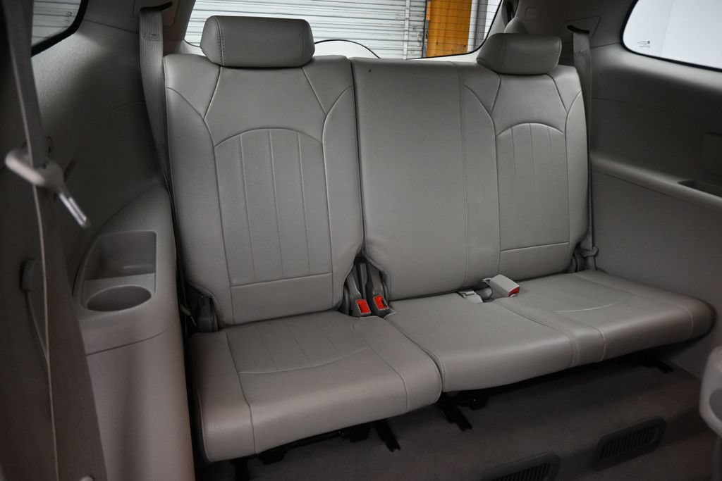 Used 2014 Buick Enclave Leather FWD image 45