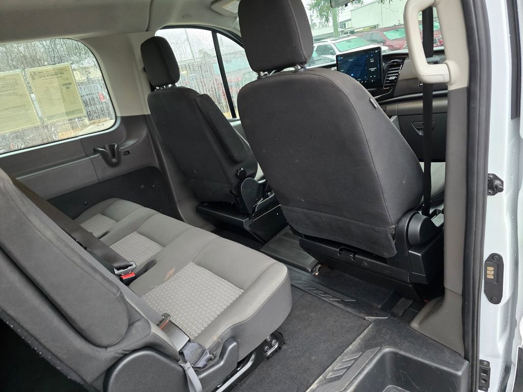 Used 2024 Ford Transit 350 XLT image 29