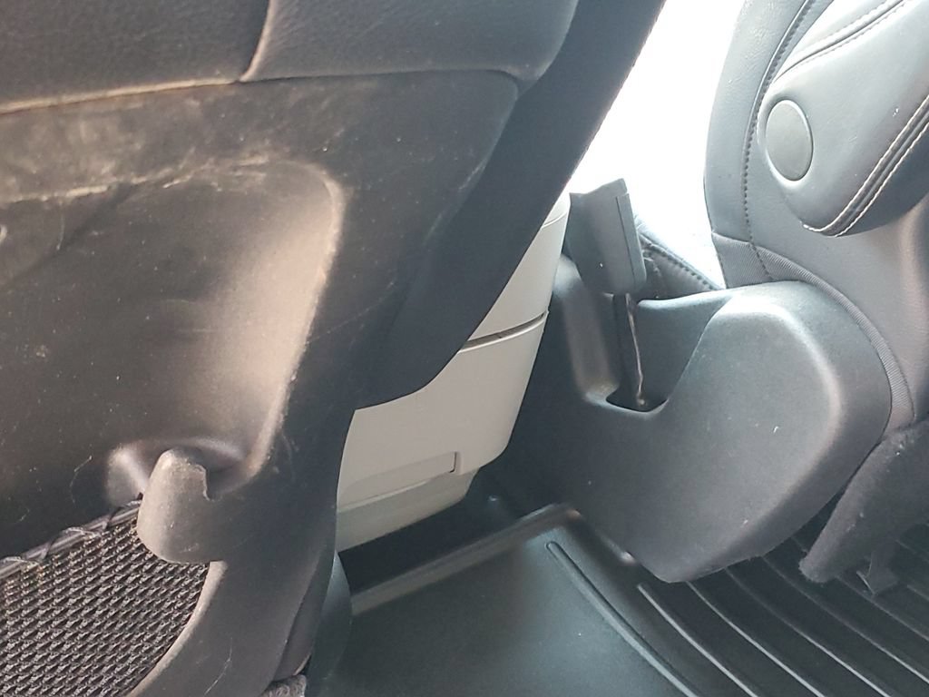 Used 2022 Chrysler Pacifica Touring-L FWD image 31