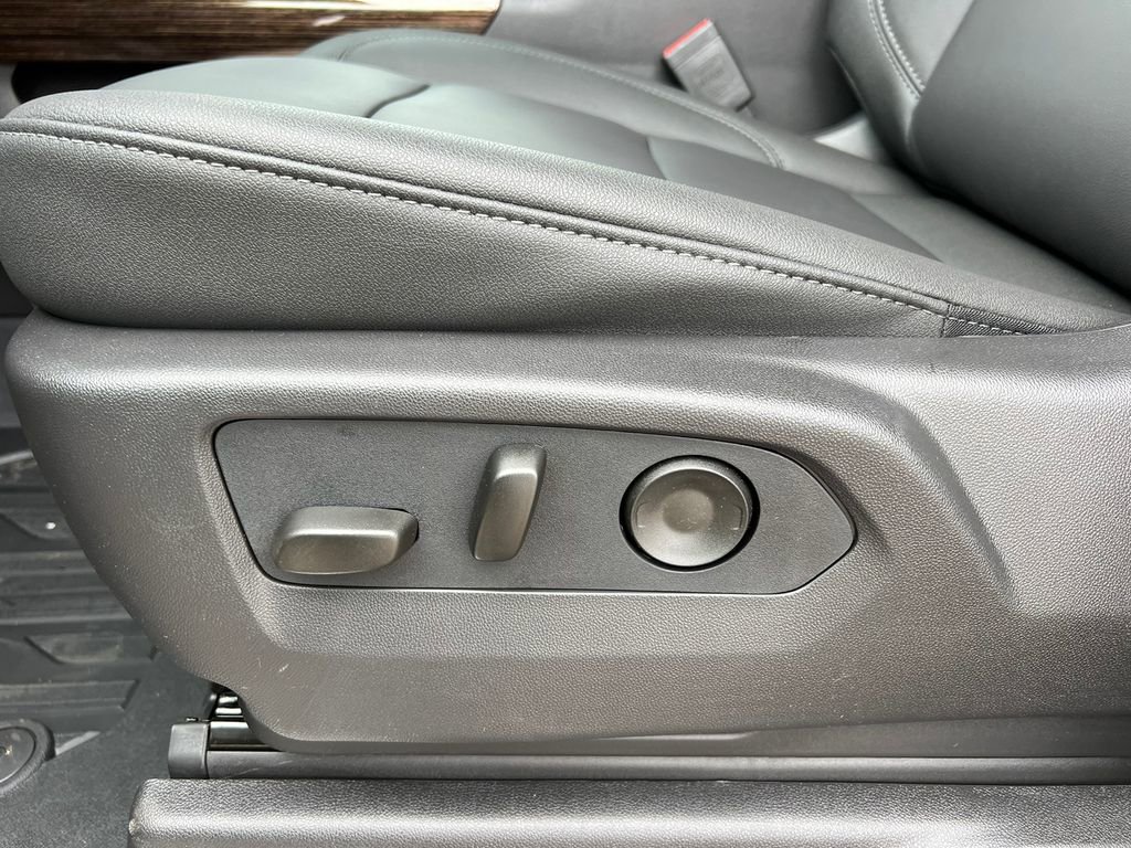 New 2026 GMC Sierra 1500 Elevation w/ Elevation Premium Package image 17