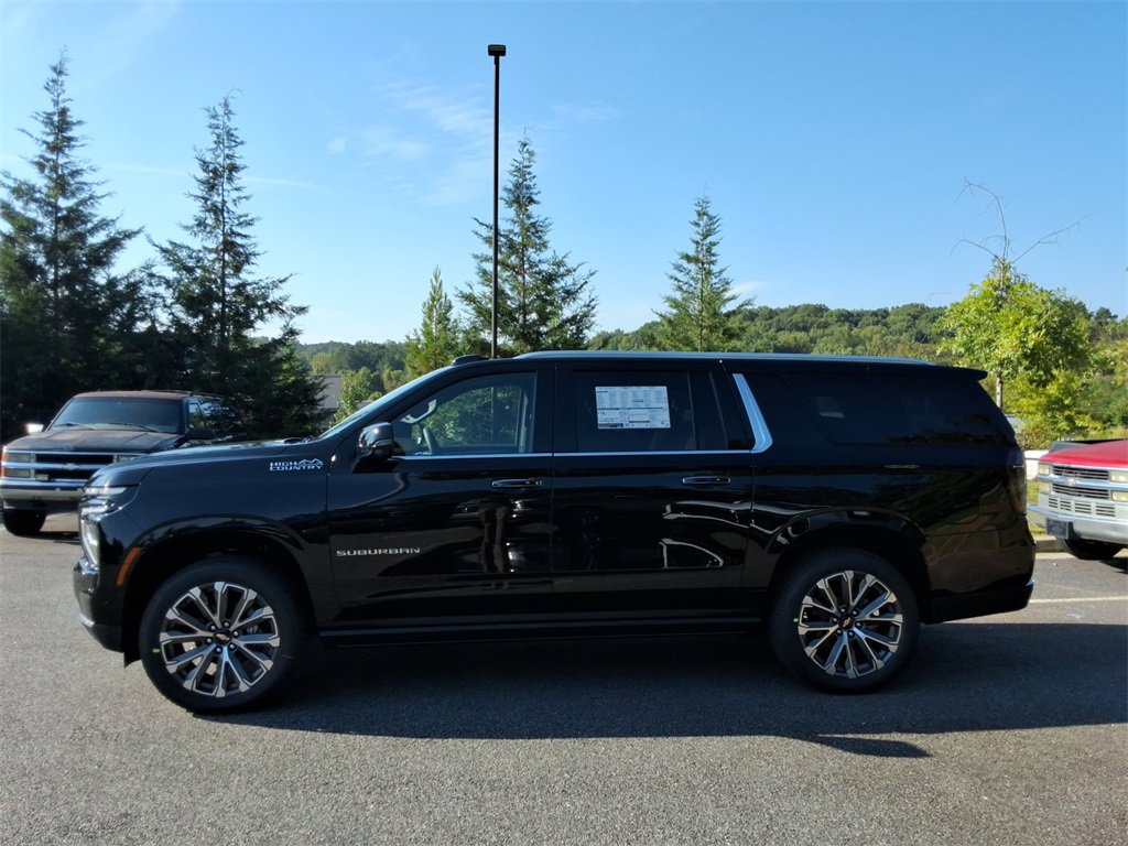 New 2026 Chevrolet Suburban High Country image 8