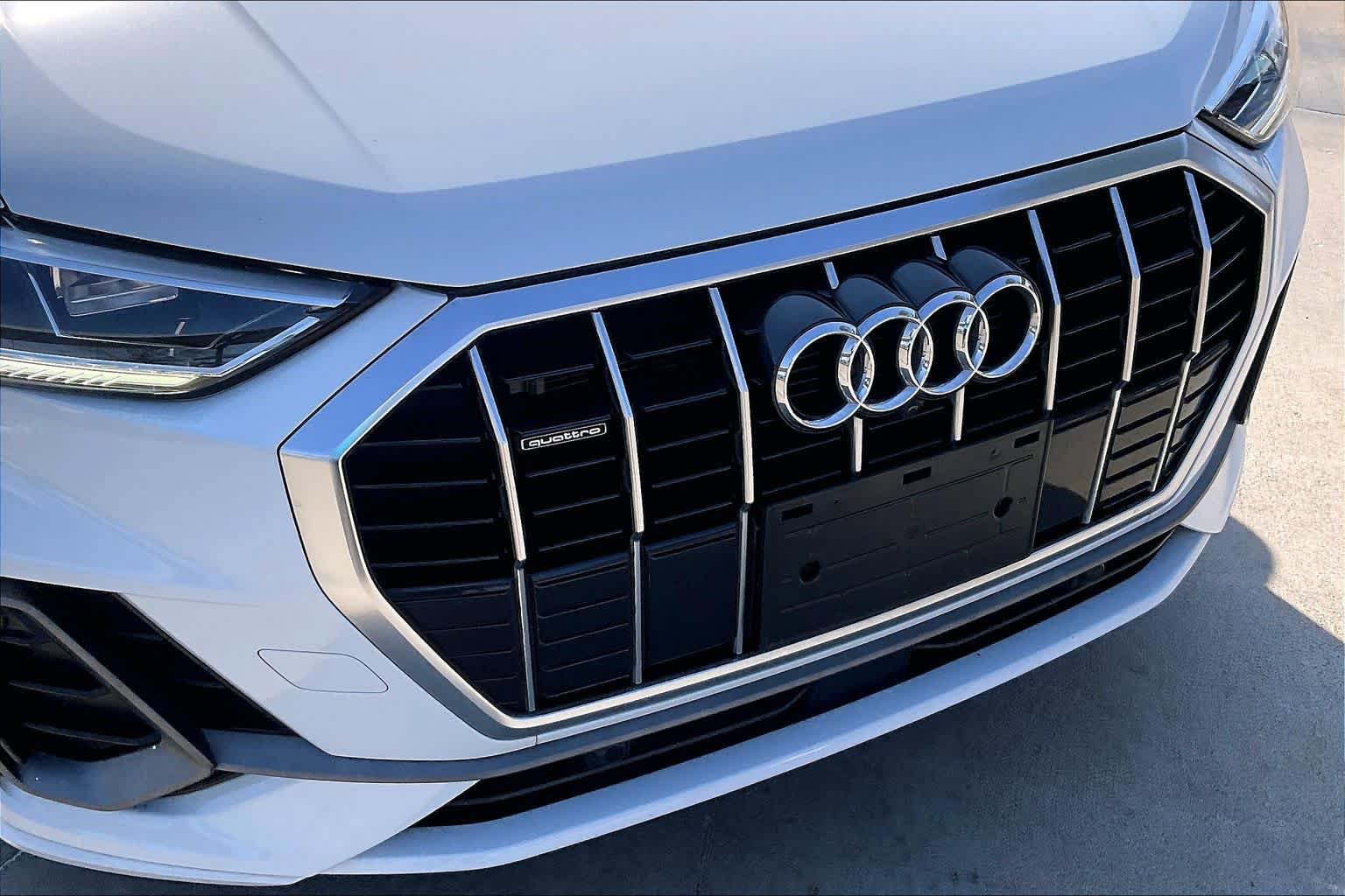 Used 2023 Audi Q3 2.0T Premium Plus w/ Premium Plus Package image 29