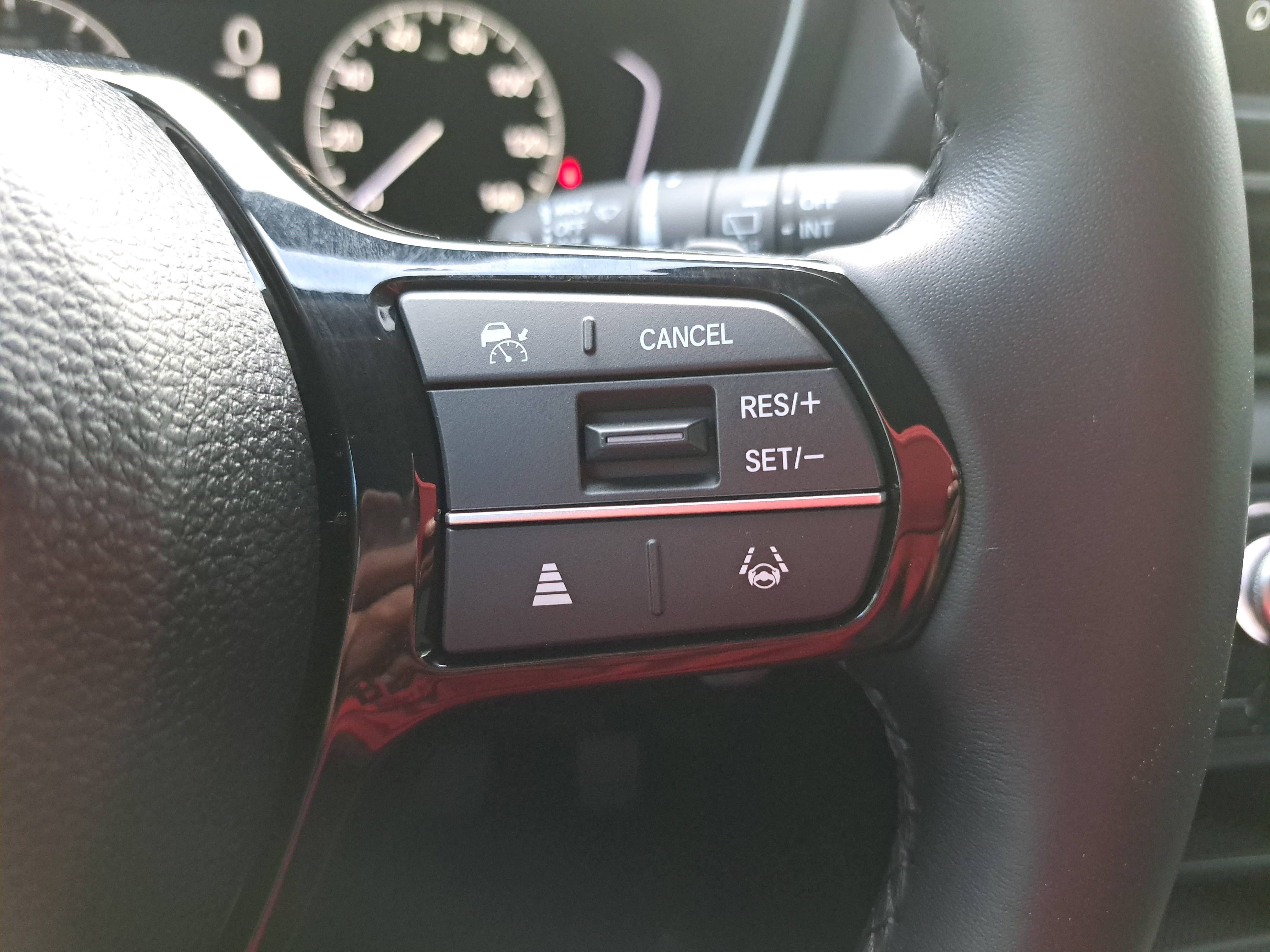 Used 2025 Honda Pilot Touring image 18