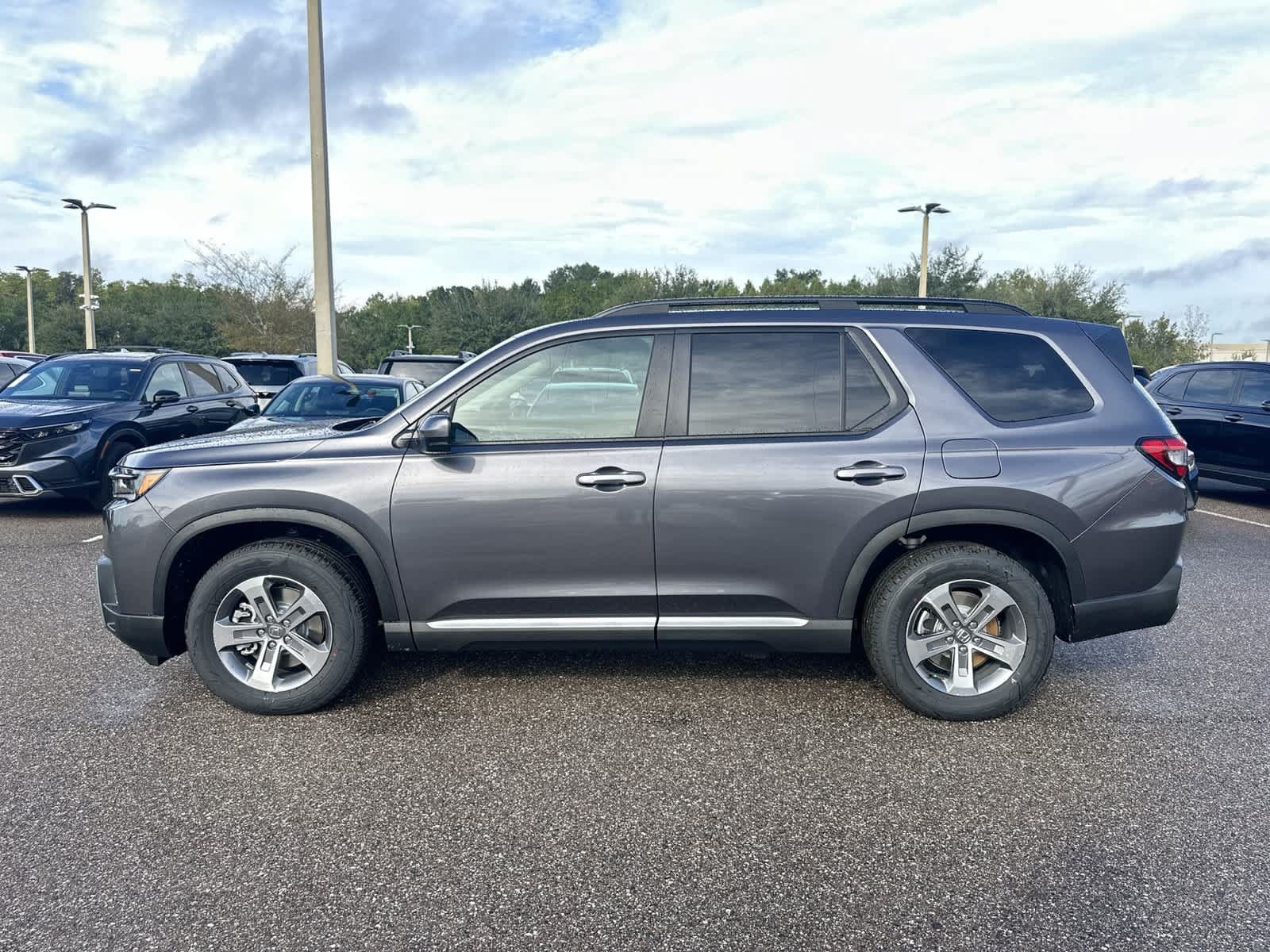 New 2026 Honda Pilot EX-L image 3