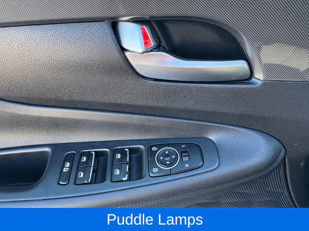 Used 2022 Hyundai Santa Fe SEL w/ Convenience Package image 18