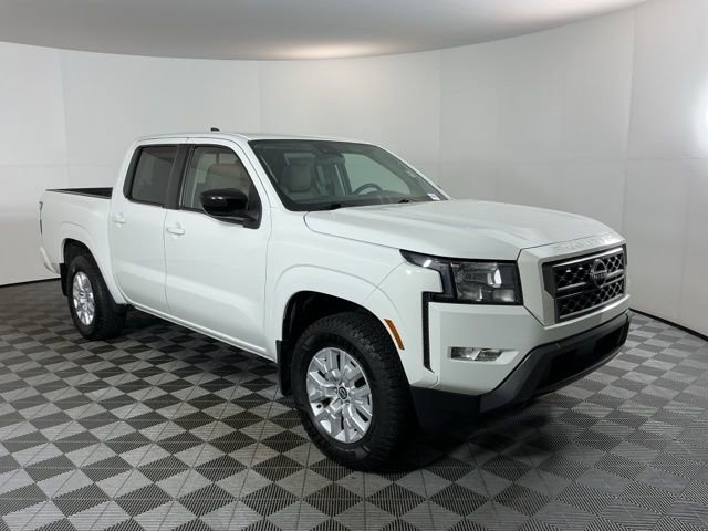 Used 2022 Nissan Frontier SV AWD/4WD image 3