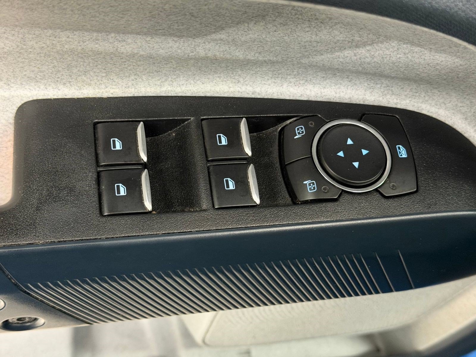 Used 2022 Ford Maverick XLT FWD image 24