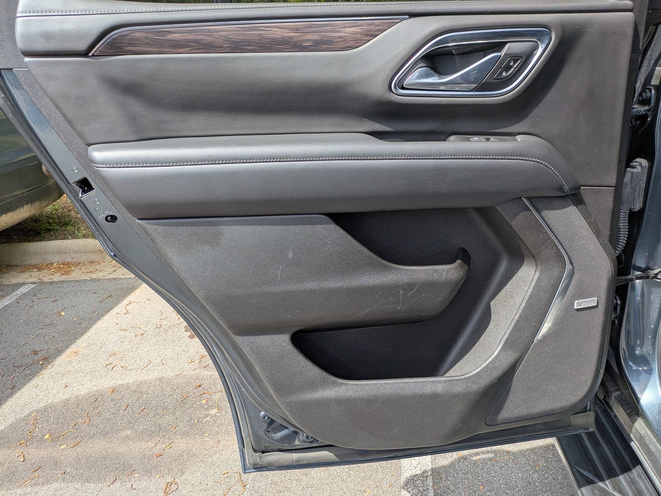 Used 2021 Chevrolet Tahoe LT AWD/4WD image 25