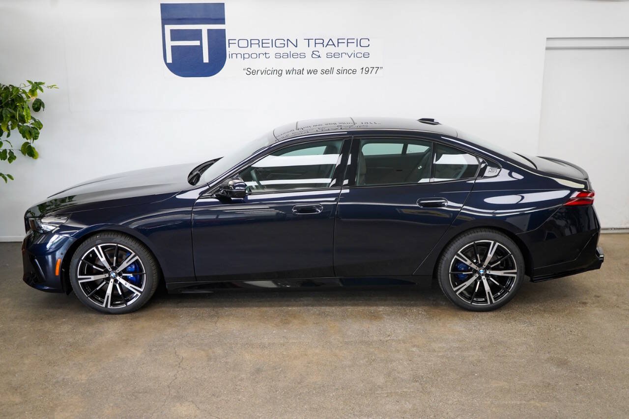 Used 2026 BMW 540i xDrive AWD/4WD image 22
