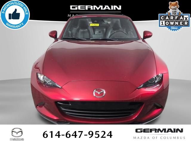 Used 2019 MAZDA MX-5 Miata RF Grand Touring RWD image 2