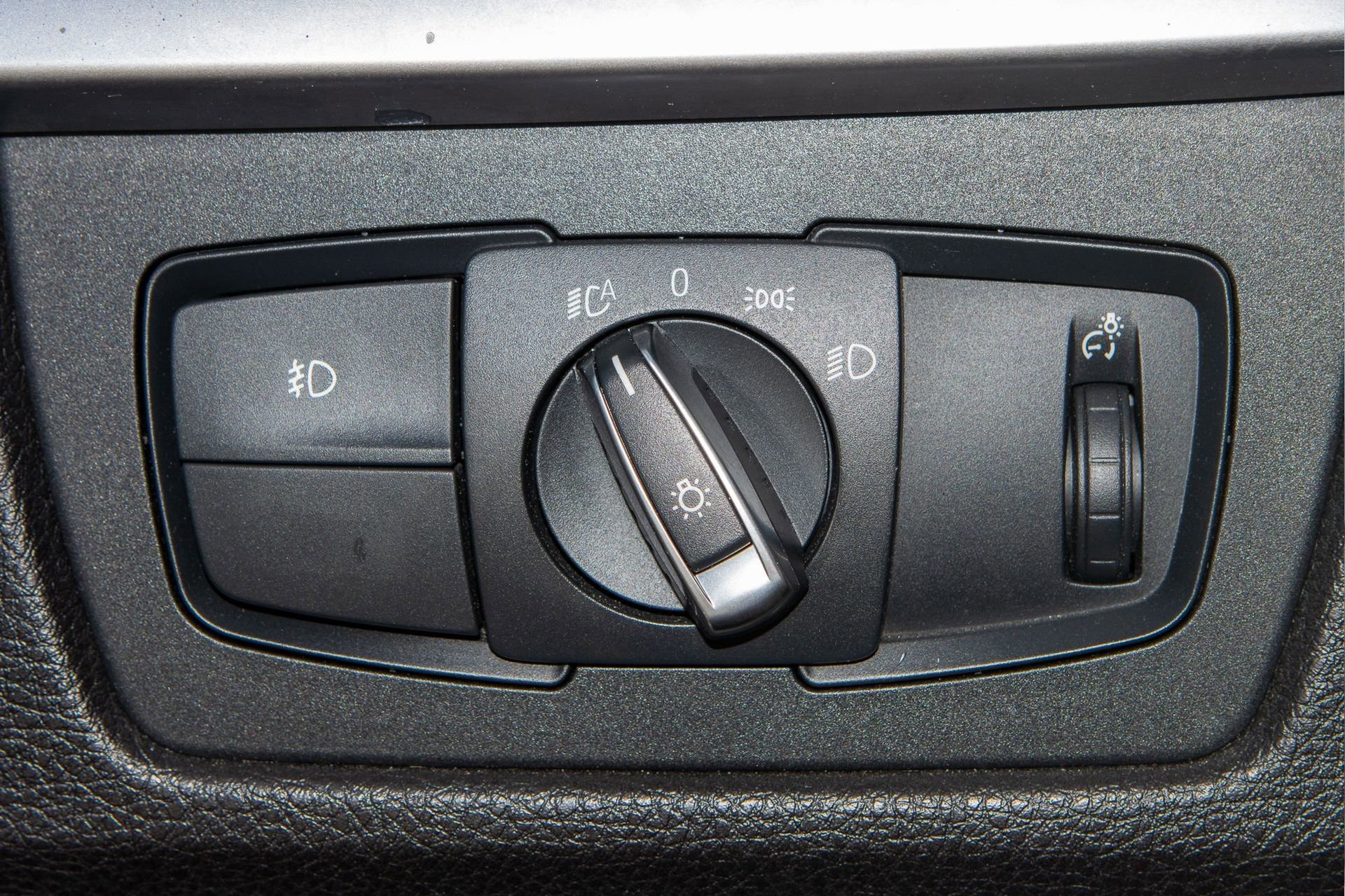 Used 2018 BMW 430i Convertible image 28