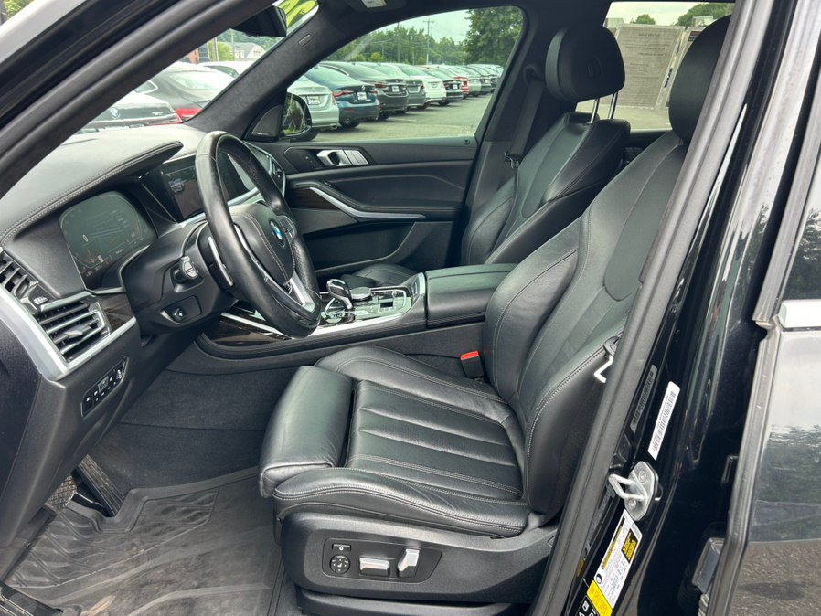 Used 2020 BMW X7 xDrive40i w/ Premium Package AWD/4WD image 16