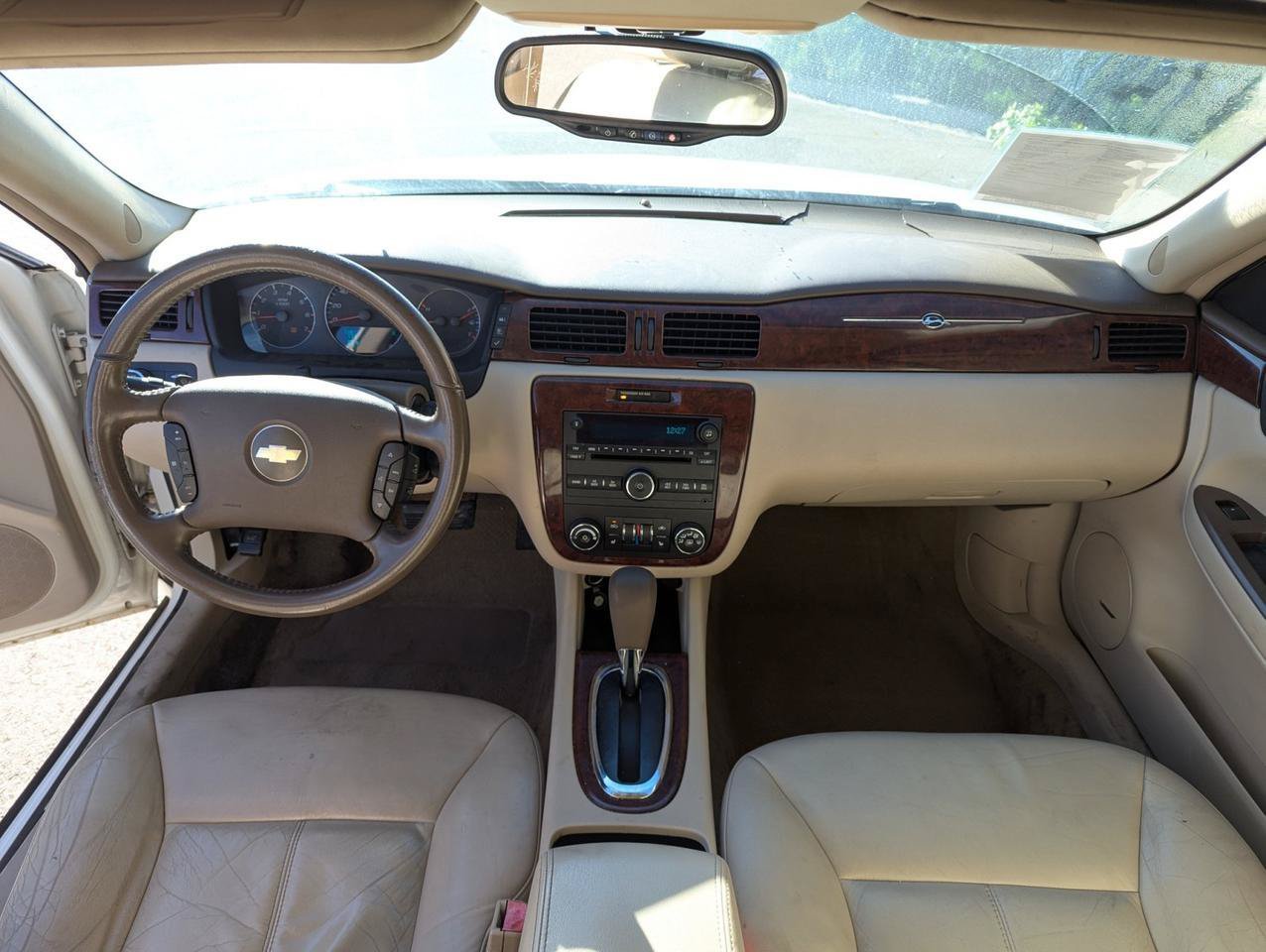 Used 2006 Chevrolet Impala LTZ FWD image 15