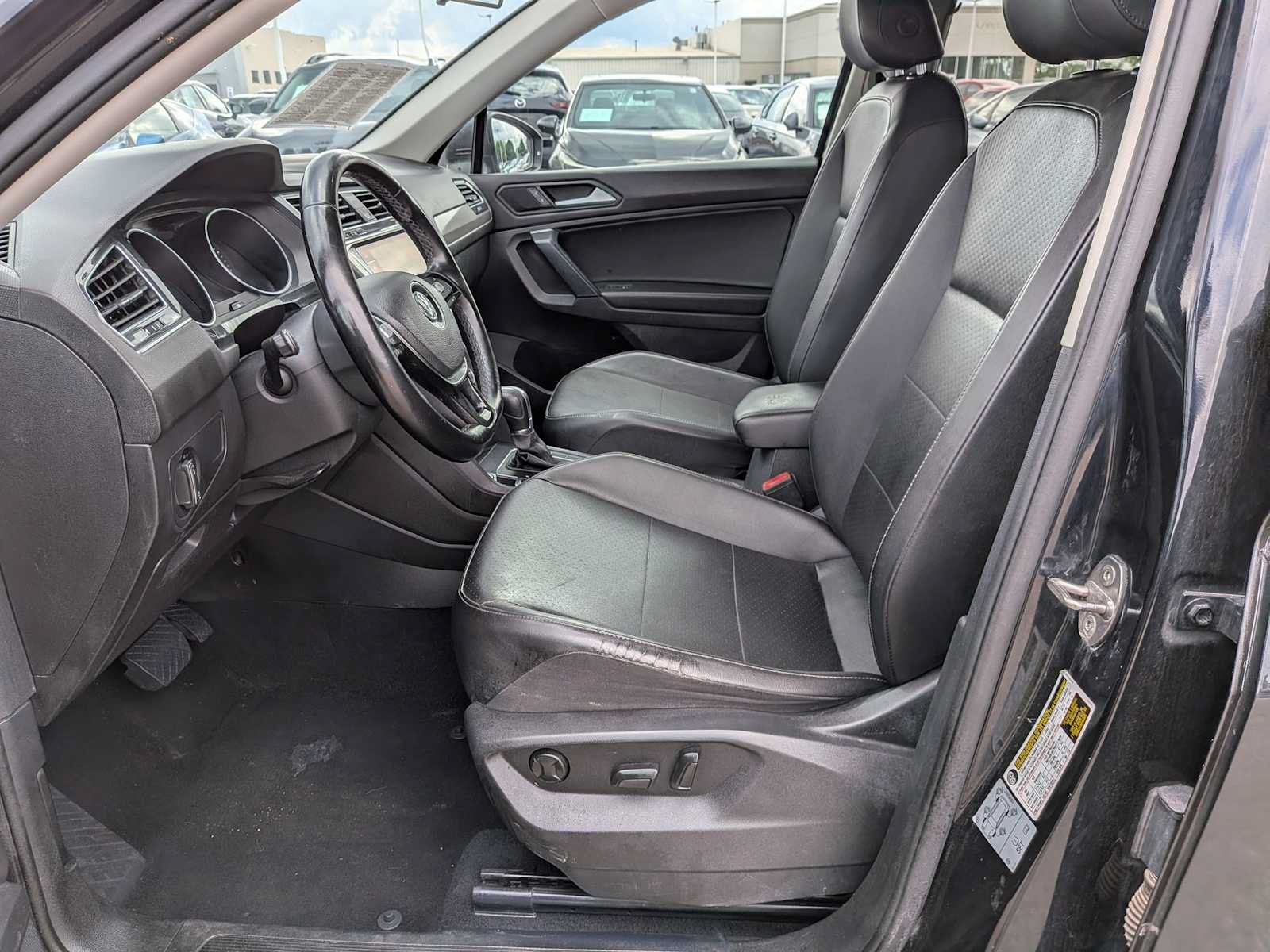 Used 2019 Volkswagen Tiguan SE AWD/4WD image 15
