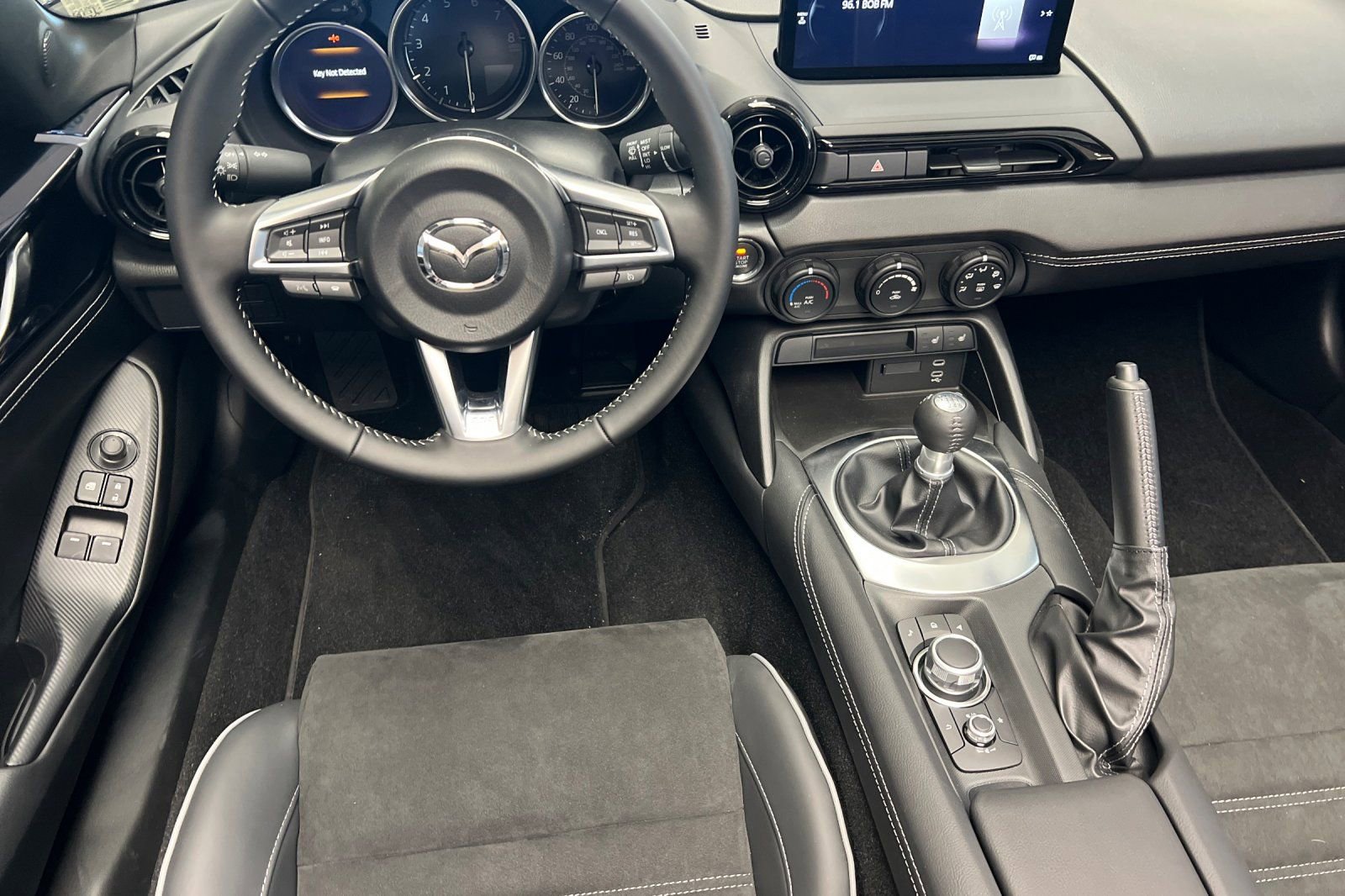 New 2025 MAZDA MX-5 Miata Club w/ Brembo/BBS Recaro Package image 11