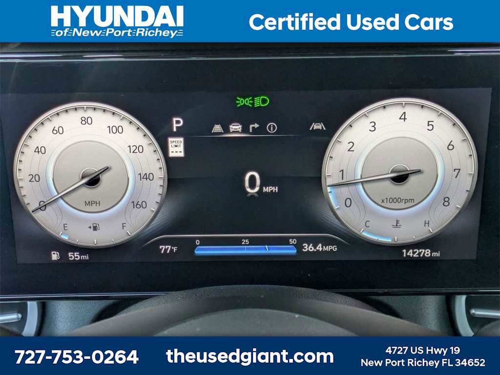 Certified 2025 Hyundai Elantra SEL image 32