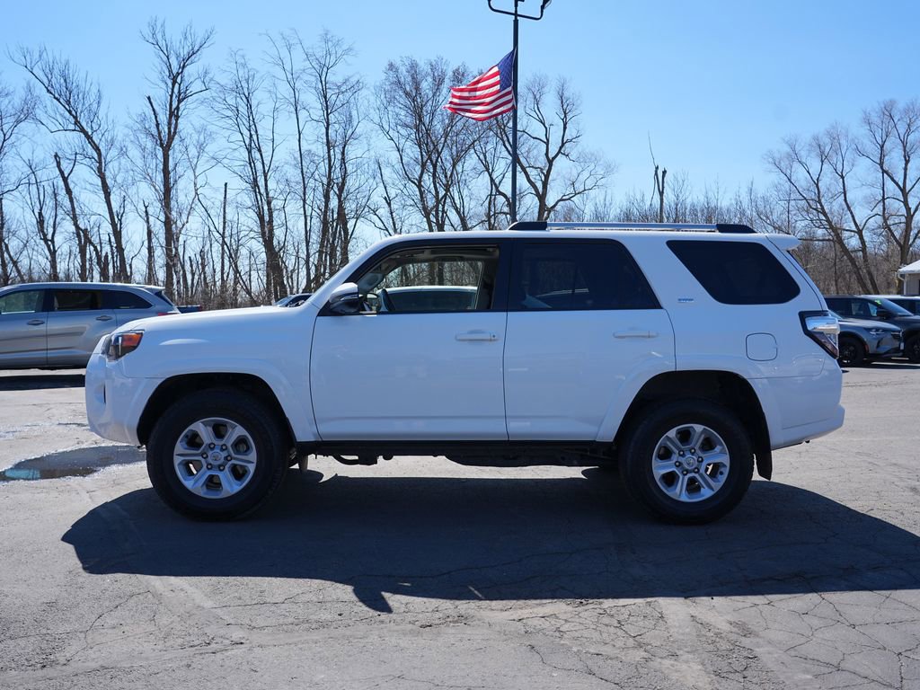Used 2024 Toyota 4Runner SR5 Premium w/ Moonroof Package image 6