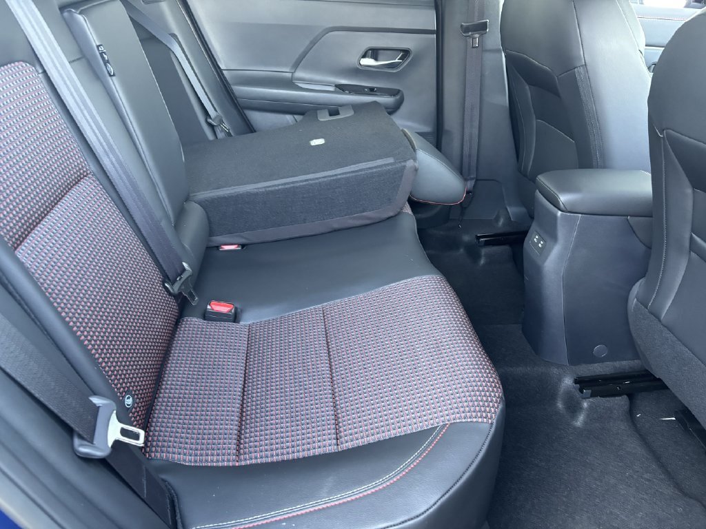 New 2027 Nissan Kicks SR AWD/4WD image 28