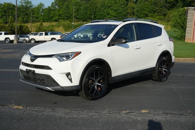 Used 2016 Toyota RAV4 SE w/ Advanced Technology Package AWD/4WD image 3