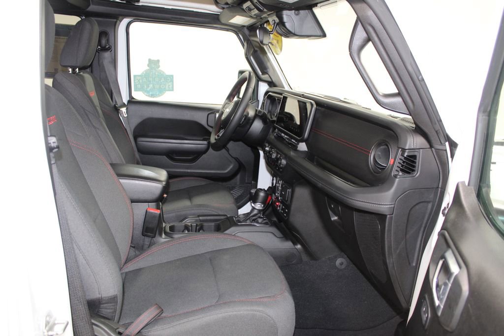 Used 2024 Jeep Wrangler Unlimited Rubicon image 28