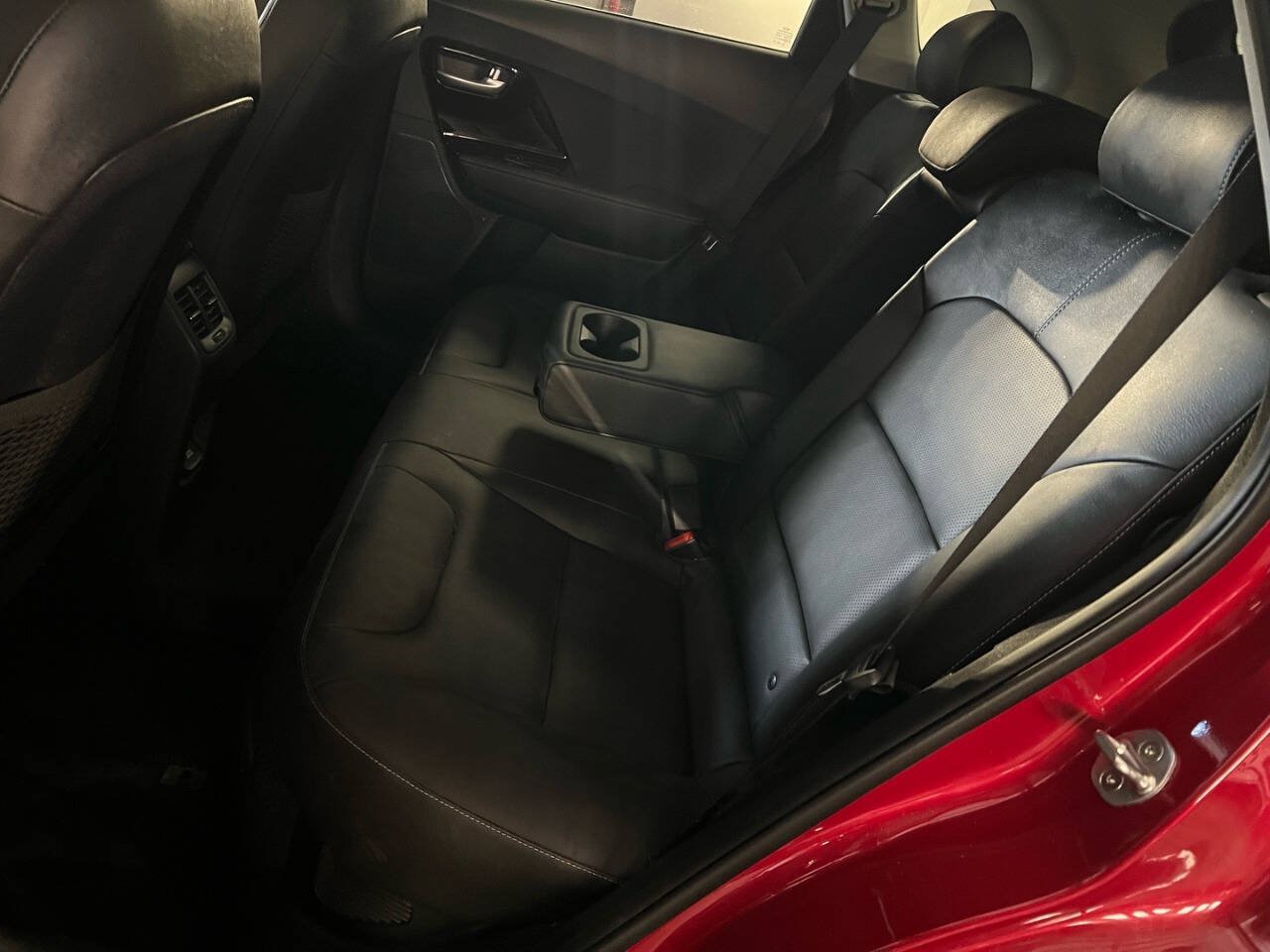 Used 2019 Kia Niro Touring FWD image 9