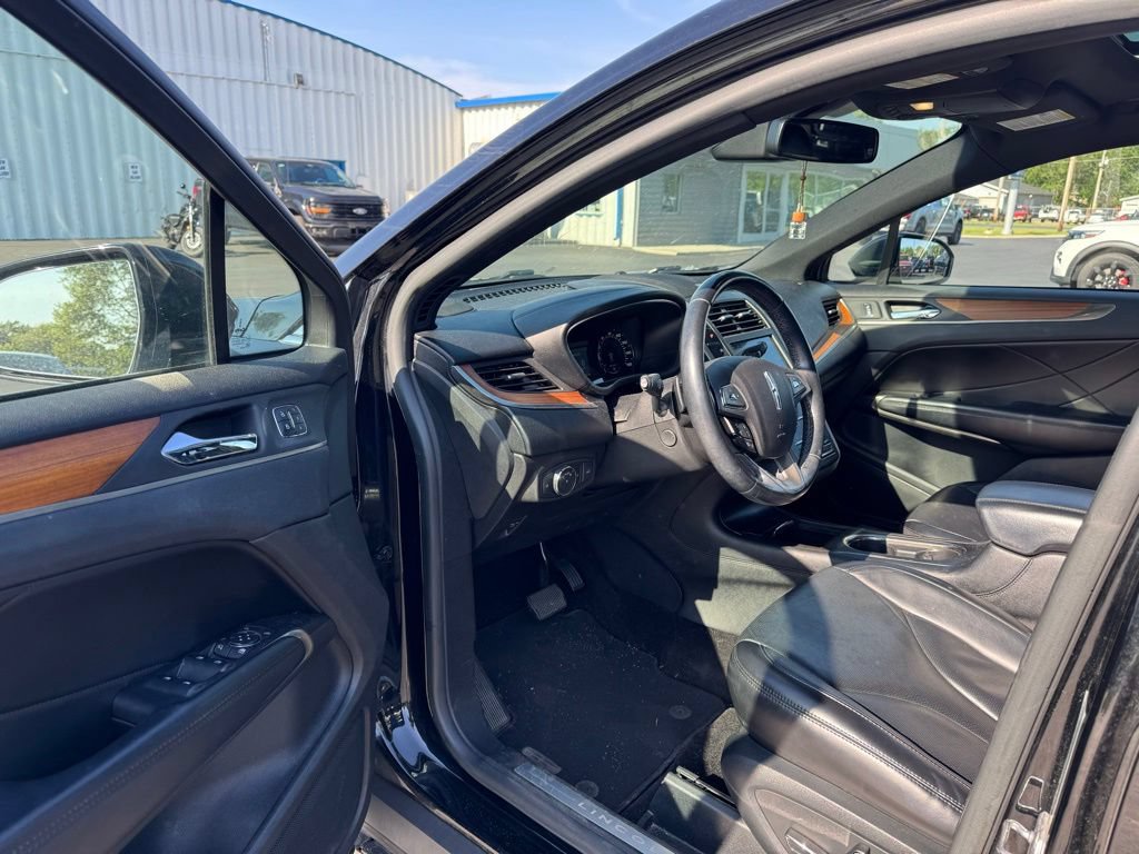 Used 2018 Lincoln MKC Reserve AWD/4WD image 9