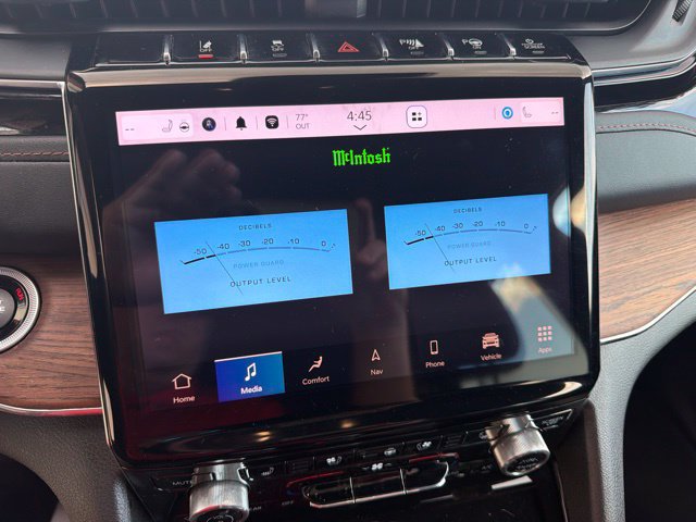 Used 2023 Jeep Grand Cherokee L Summit w/ Luxury Tech Group V AWD/4WD image 30