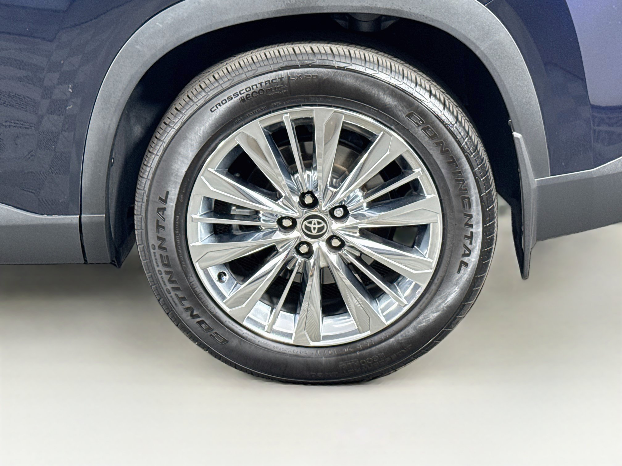 Certified 2026 Toyota Grand Highlander AWD image 9