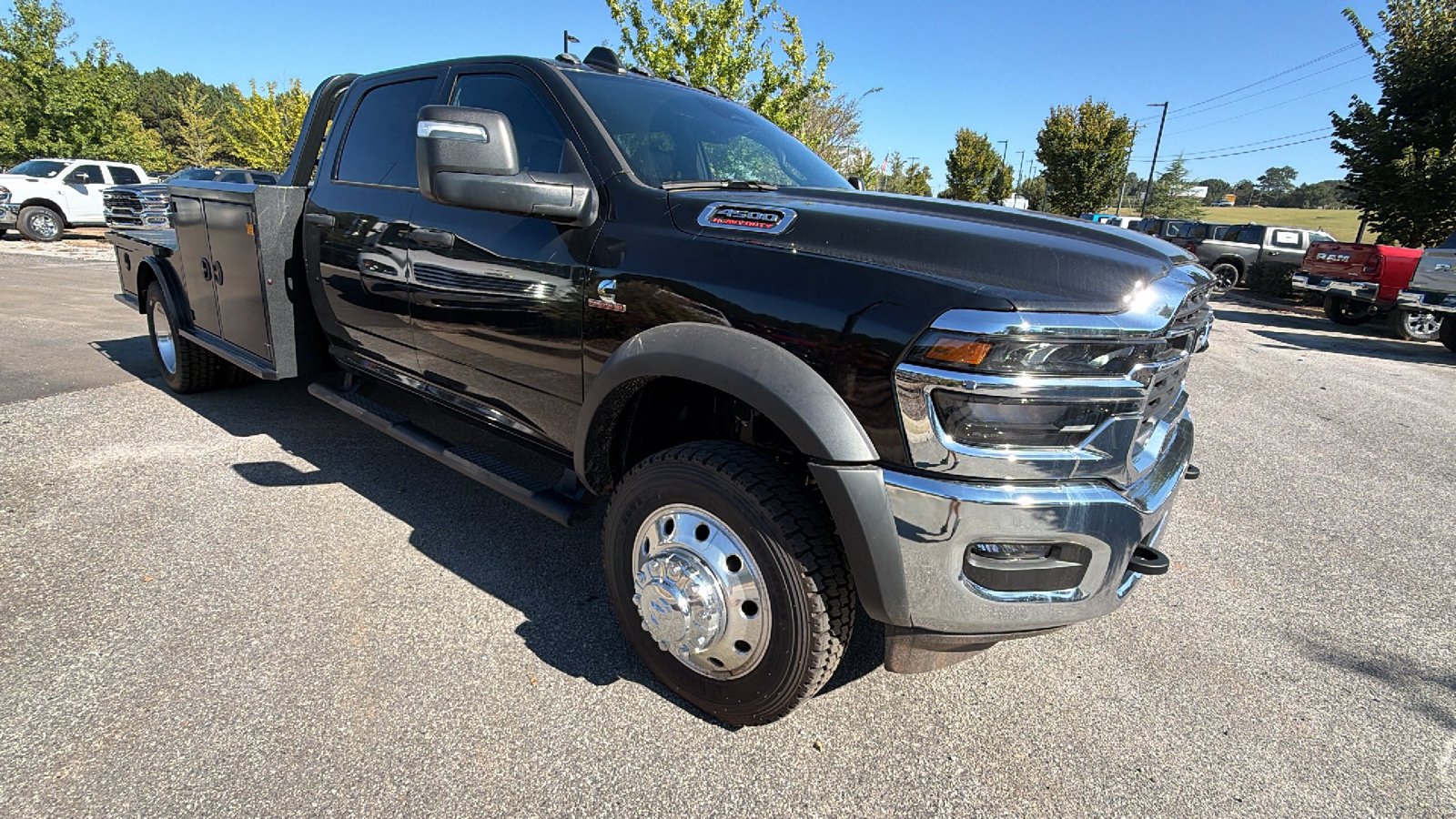 New 2026 RAM 4500 Tradesman w/ Chrome Appearance Group AWD/4WD image 5