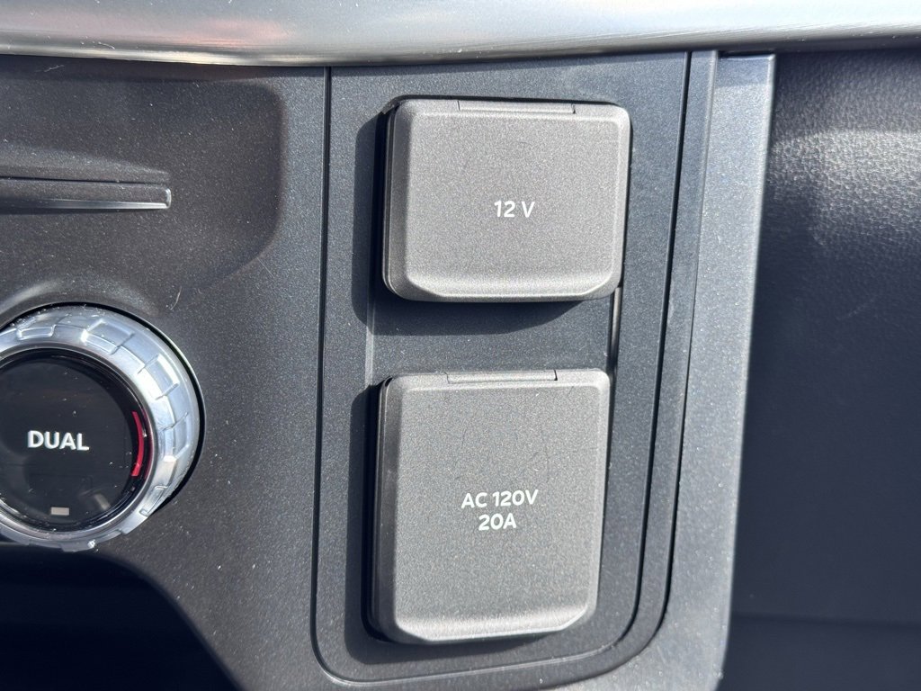 Used 2023 Ford F150 Lariat w/ Equipment Group 502A High image 36