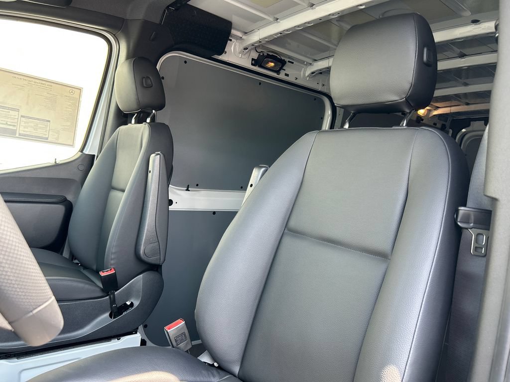 New 2026 Mercedes-Benz Sprinter 2500 image 15