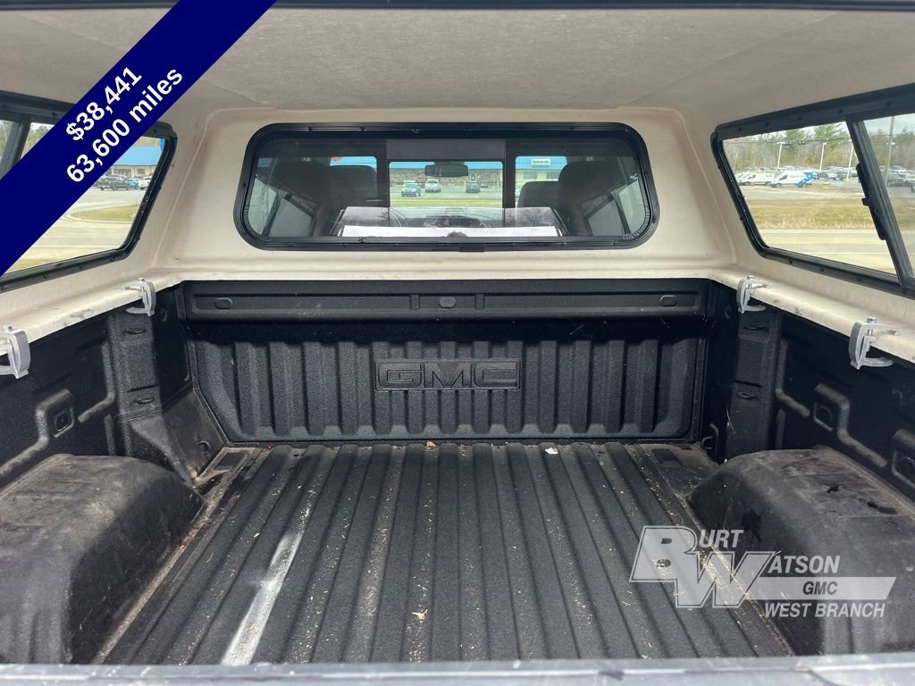 Used 2022 GMC Sierra 1500 SLT w/ SLT Premium Plus Package AWD/4WD image 11