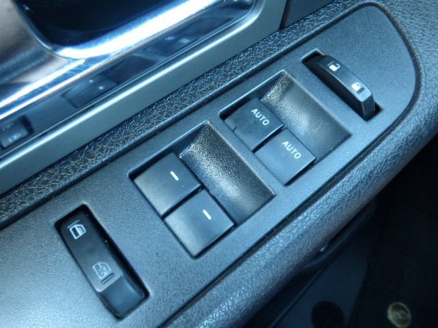 Used 2012 Ford F150 Raptor w/ Raptor Luxury Pkg AWD/4WD image 34